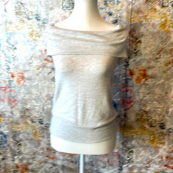 Cupcakes & Cashmere sleeveless off the shoulder sweater. Super soft. Size S - Picture 2 of 8